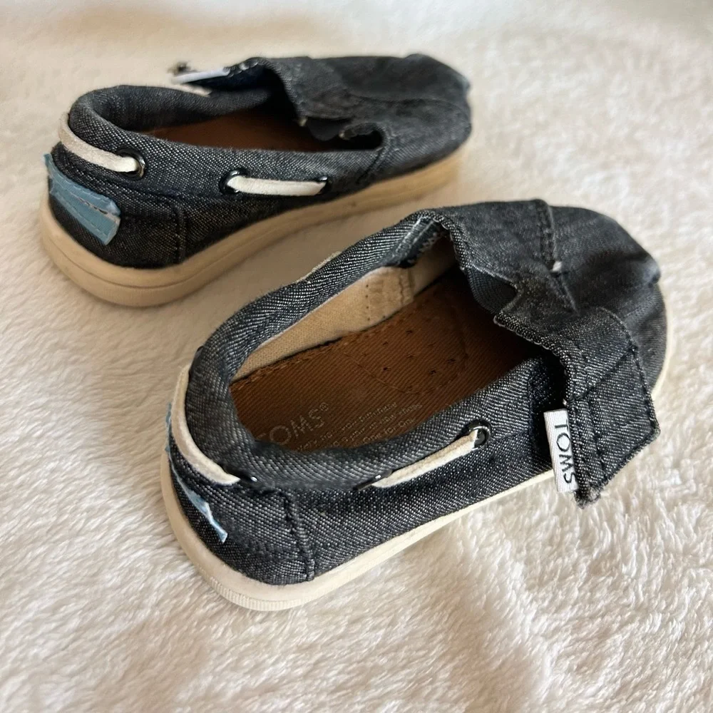 Infant/Toddler Slip On Toms
